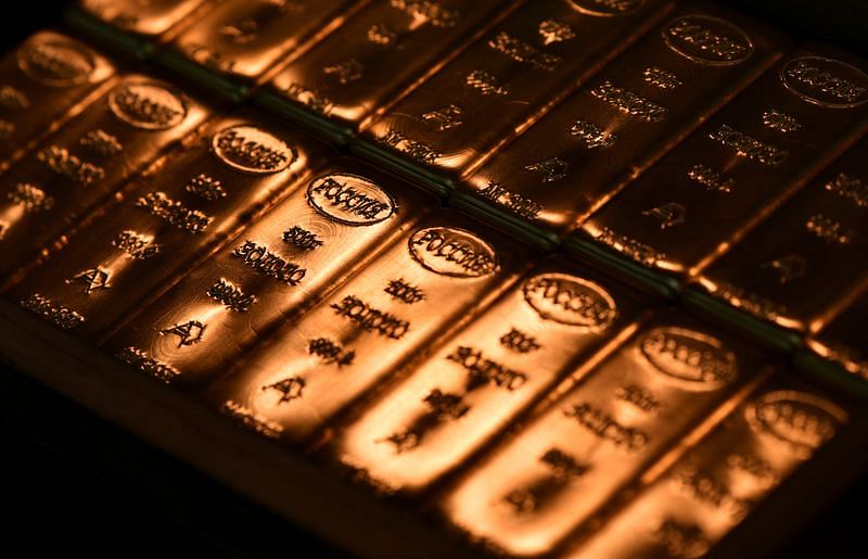 Gold Holds Steady As Traders Eye Jobs Data ThePrint ReutersFeed