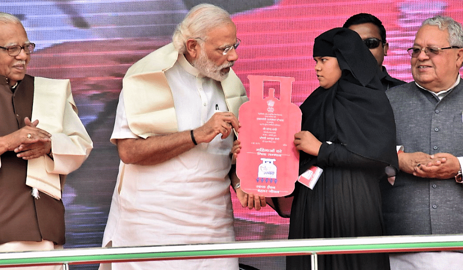 PM Narendra Modi launches the Ujjwala Yojana