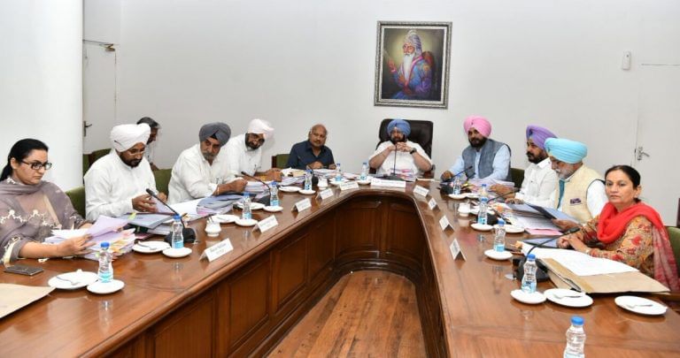 Bickering opposition to ensure easy winter session for Amarinder’s government