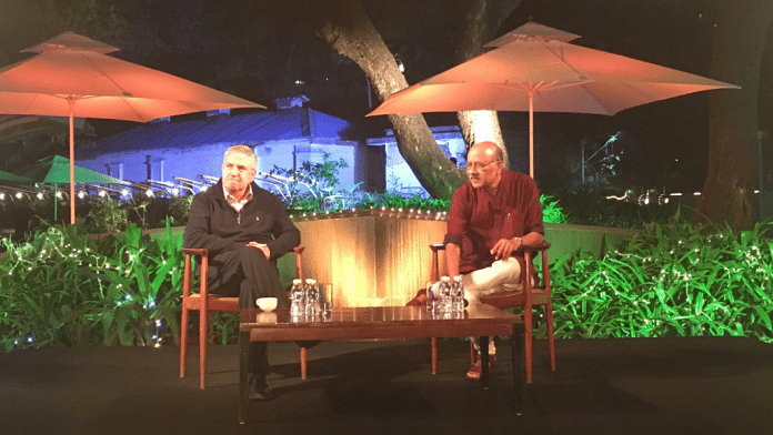 Thomas Friedman and Shekhar Gupta on stage