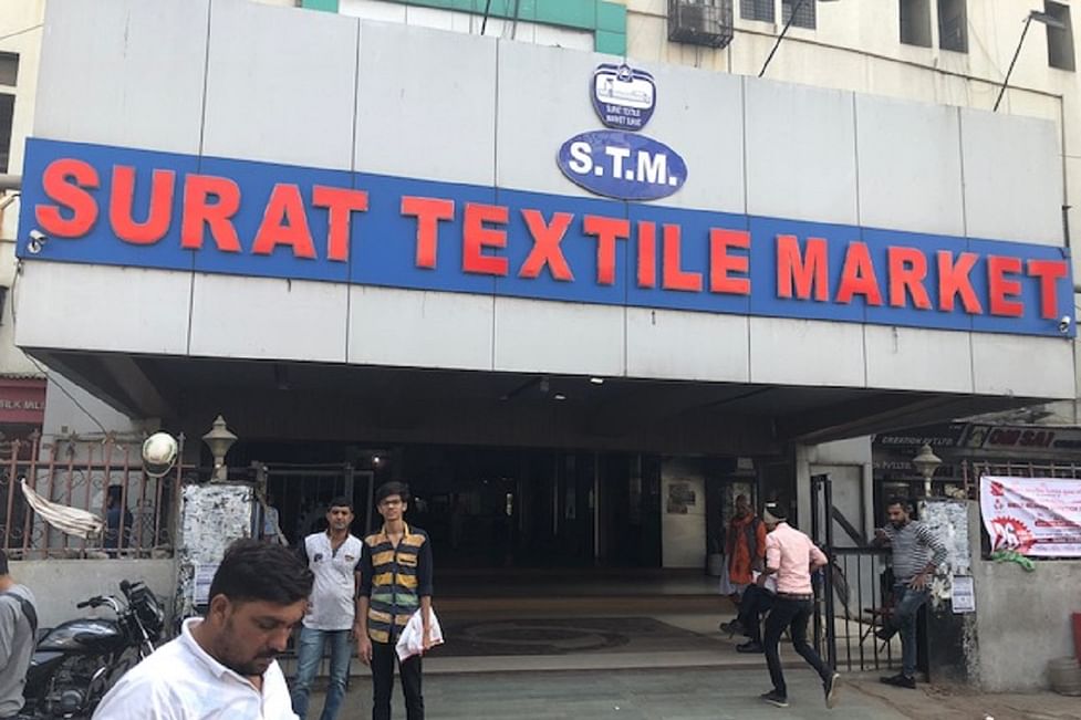 Americans in awe of linen and viscose fabric from Surat, huge demand for city’s textiles