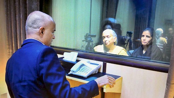 Kulbhushan Jadhav's wife and mother met him at the Pakistan Foreign Office in Islamabad on 25 December, 2017. | PTI Photo | Twitter@foreignofficepk