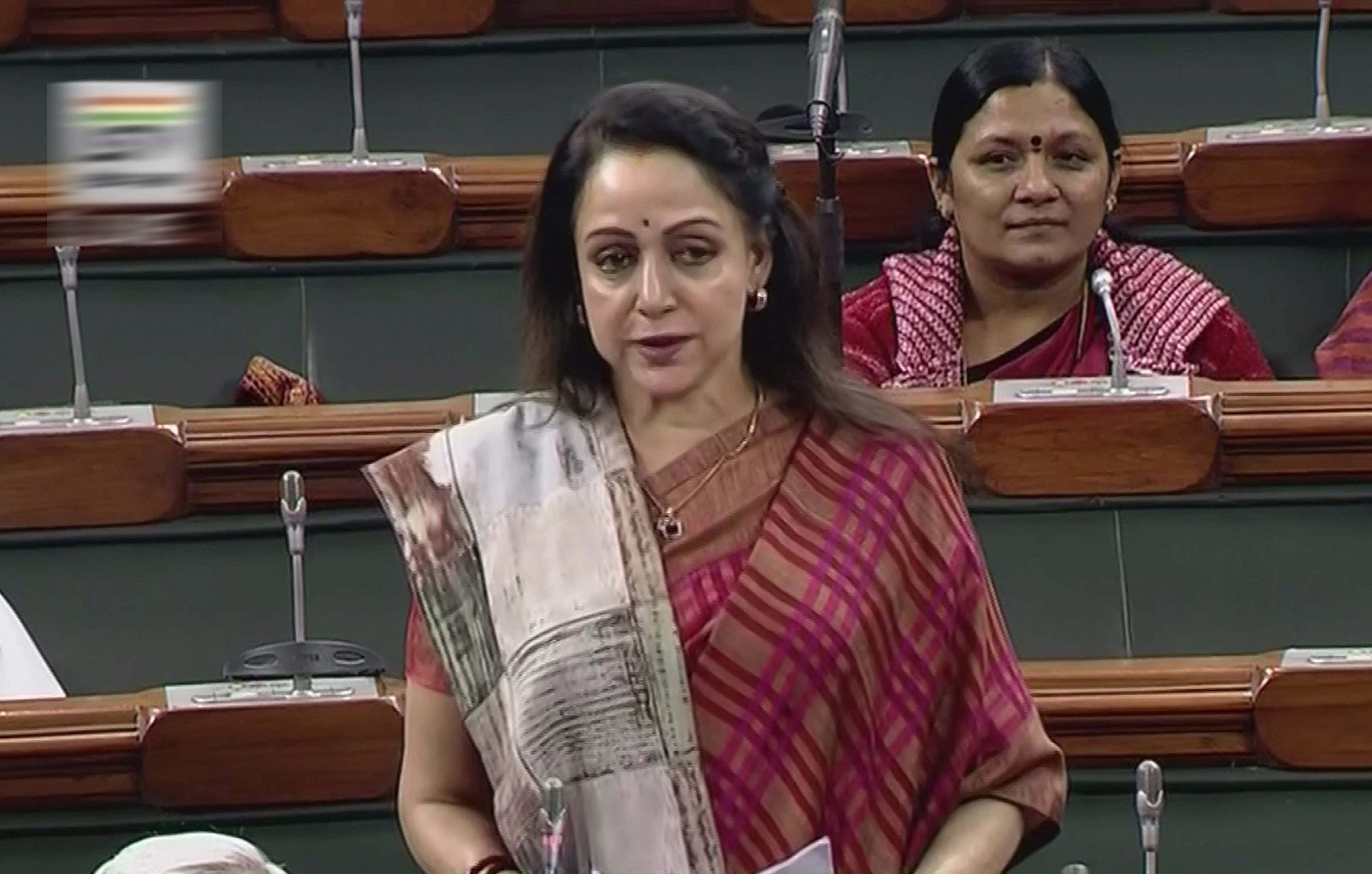 The Deols are sitting out Lok Sabha 2024. Sunny Deol to Hema Malini