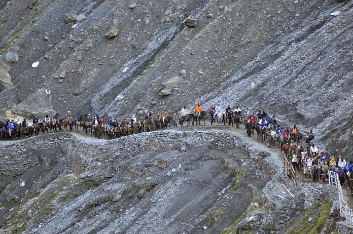 Hindu pilgrims seen on their way to the Amarnath cave