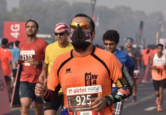 Participants take part during the Airtel Delhi Half Marathon 2016