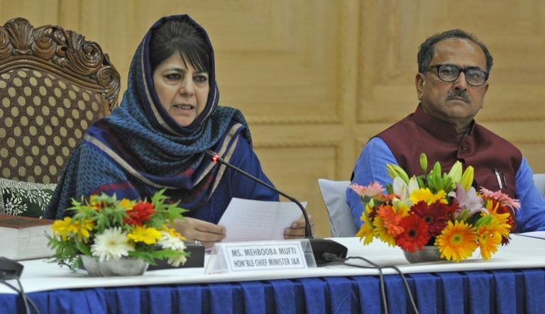 Political slugfest over J&K gag order; opposition calls it tyrannical