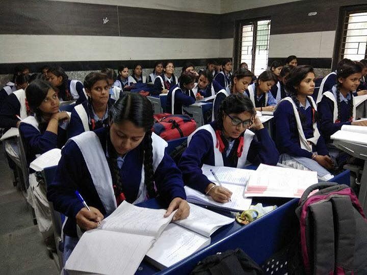 CBSE does away with separate 33% criteria as pass mark for class 10
