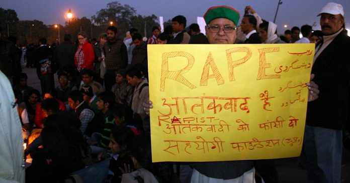 Protests at the India Gate seeking justice for Nirbhaya