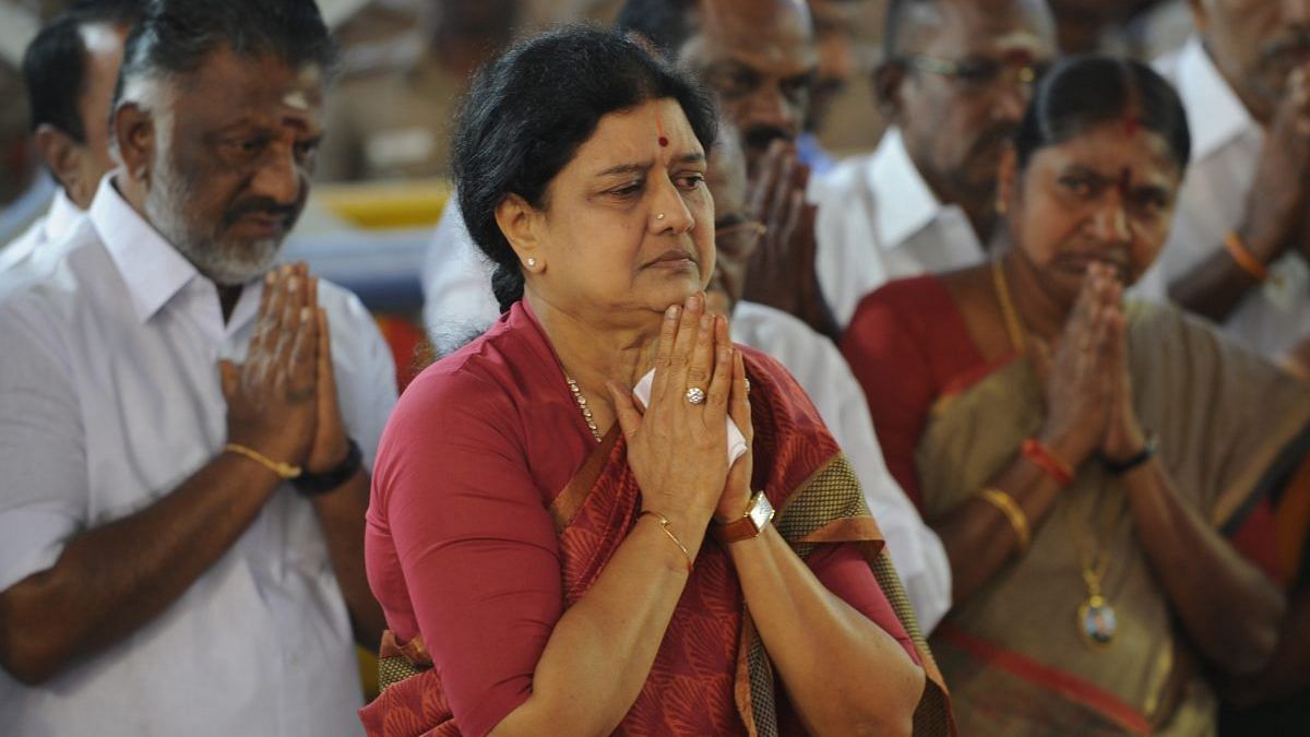 'Want Jayalalithaa Regime Back': Heart Of Crisis In AIADMK As Sasikala ...