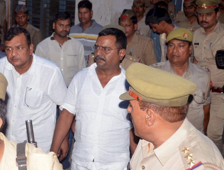 Don’t cremate body of Unnao gangrape victim’s father, if not done already: HC