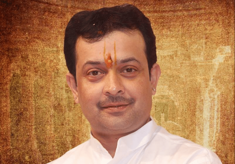 Computer Baba, Bhaiyyu Maharaj among 5 religious leaders made Ministers of State in MP