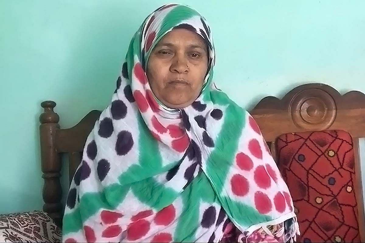Salma Bi, mother of Zakir Hussain, who was gunned down by MP police