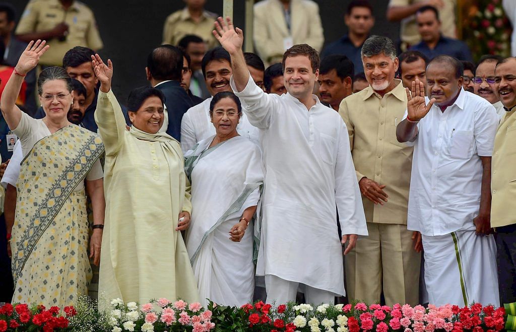 A galaxy of opposition leaders showed up for H.D. Kumaraswamy's swearing-in as Karnataka CM