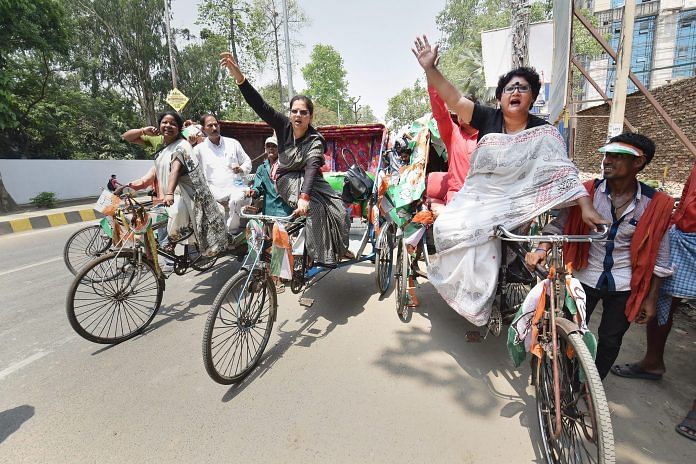 Congress women riding rickshaw during protest against the rising fuel prices, Patna | PTI