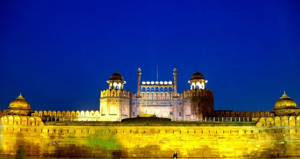 National flag not hoisted at Red Fort post sunset because of the code