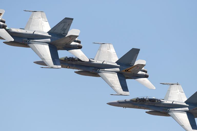Boeing sees two-year wait for world’s biggest fighter jet deal