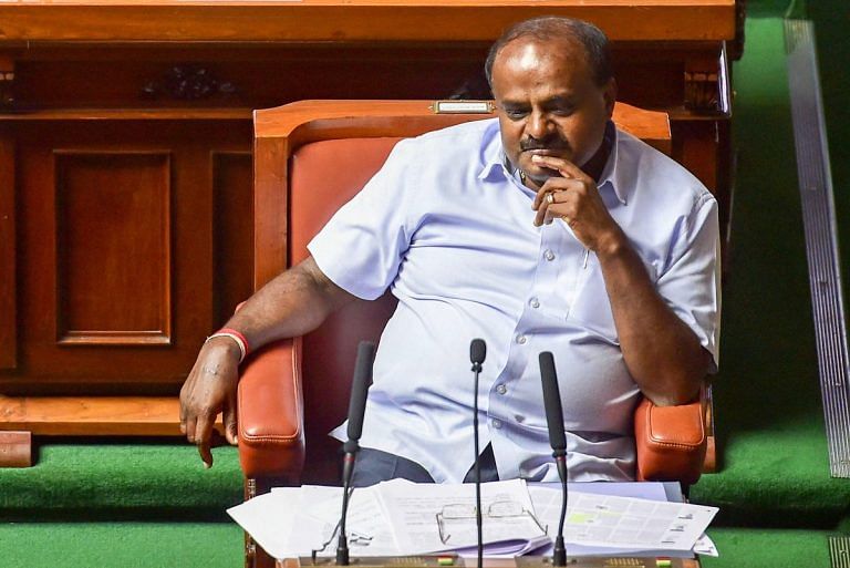 2 independent MLAs withdraw support from Kumaraswamy govt in Karnataka