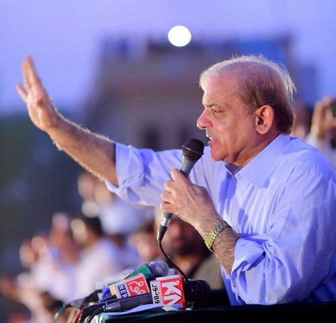 Shehbaz Sharif, brother of Nawaz Sharif, addresses a crowd in Sargodha, Pakistan | @CMShehbaz/Twitter