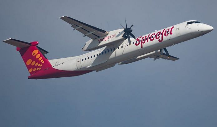 A SpiceJet aircraft in flight.