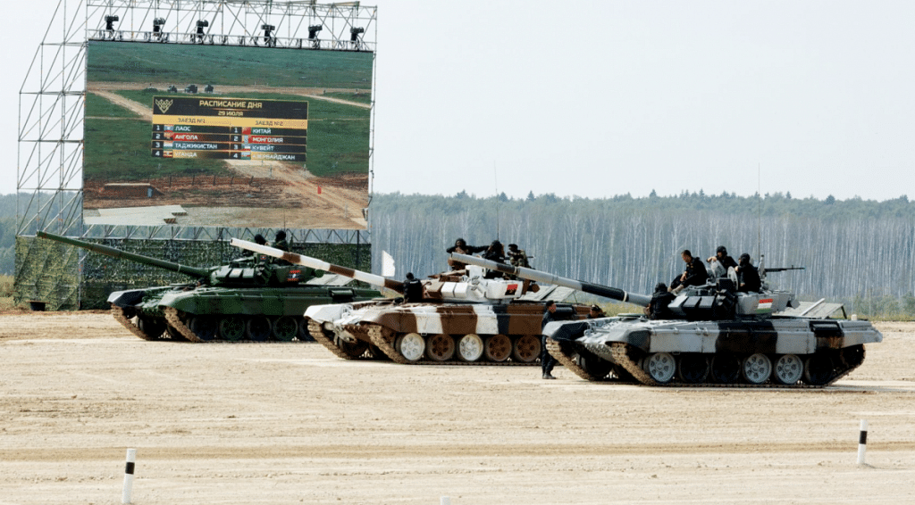 Tanks line up for a contest at International Army Games 2017 in Russia | armygames2017.mil.ru