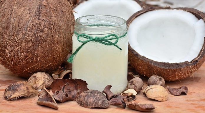 Image of coconut oil | Commons