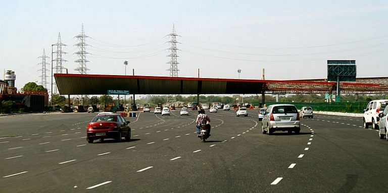 Make separate lane at toll plazas for VIPs & judges: Madras High Court tells NHAI
