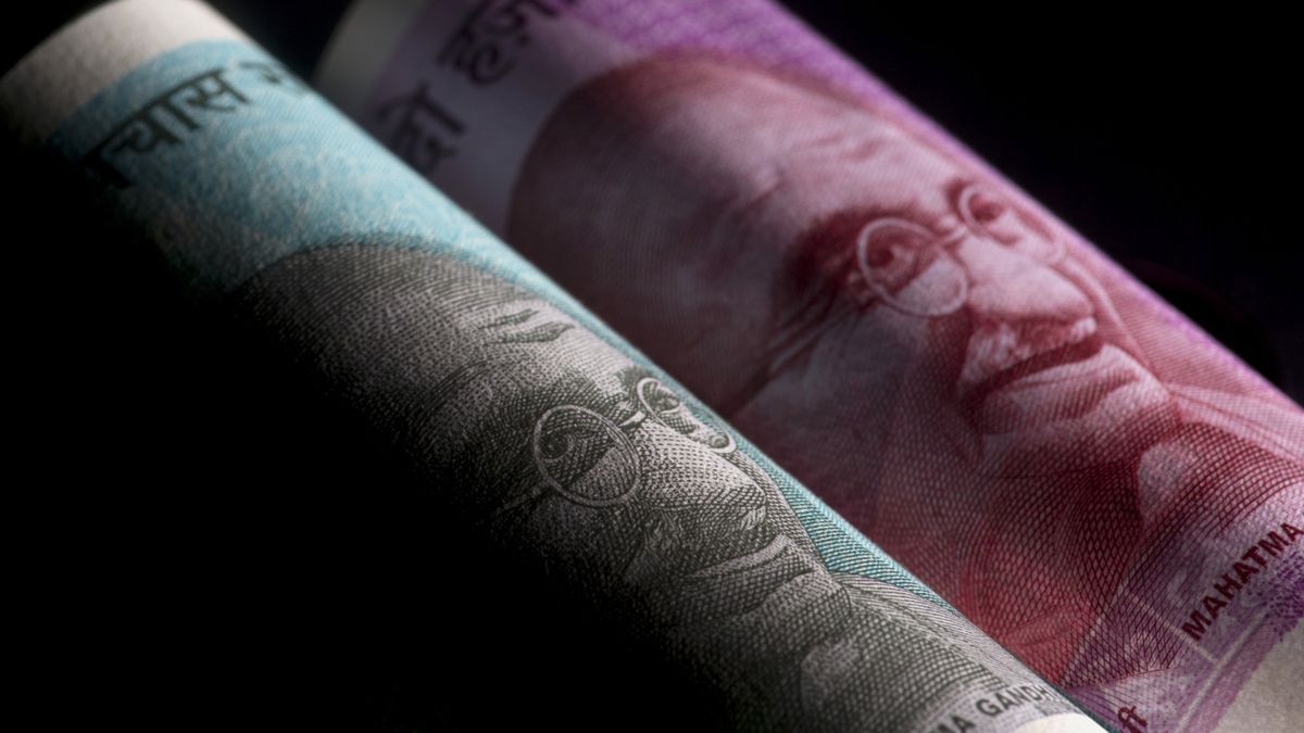 Sinking rupee bigger worry for top debt underwriter than Modi govt
