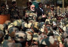 PM Modi with Army and BSF Jawans in Kashmir in 2017 | @narendramodi/Twitter