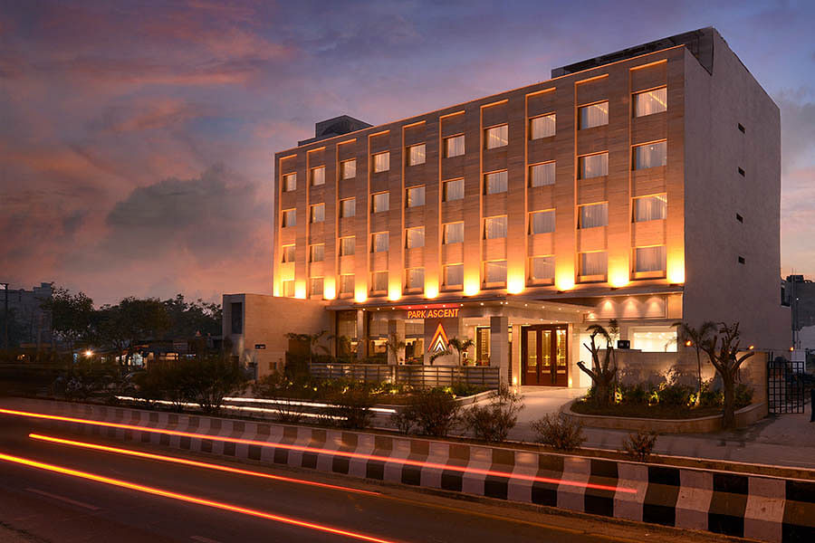 Park Ascent Hotel in Noida | parkascenthotels.com