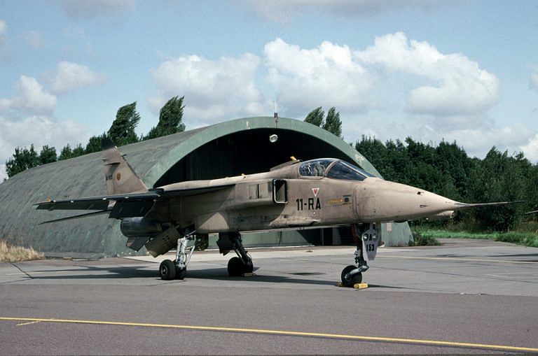 To keep IAF flying, India will pull aircraft from French graveyard