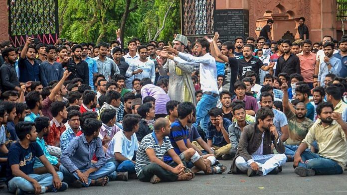 File image of students protesting in front of the gate of AMU | PTI