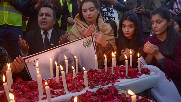 Candle light vigil for Zainab Ansari
