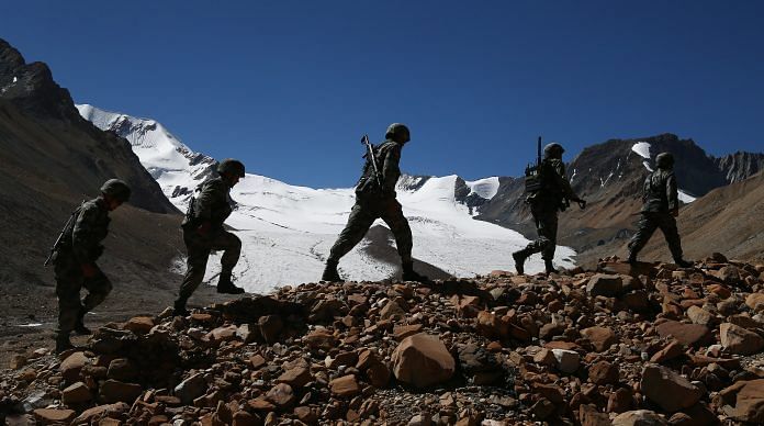 Chinese Soldiers Patrol In Tibet