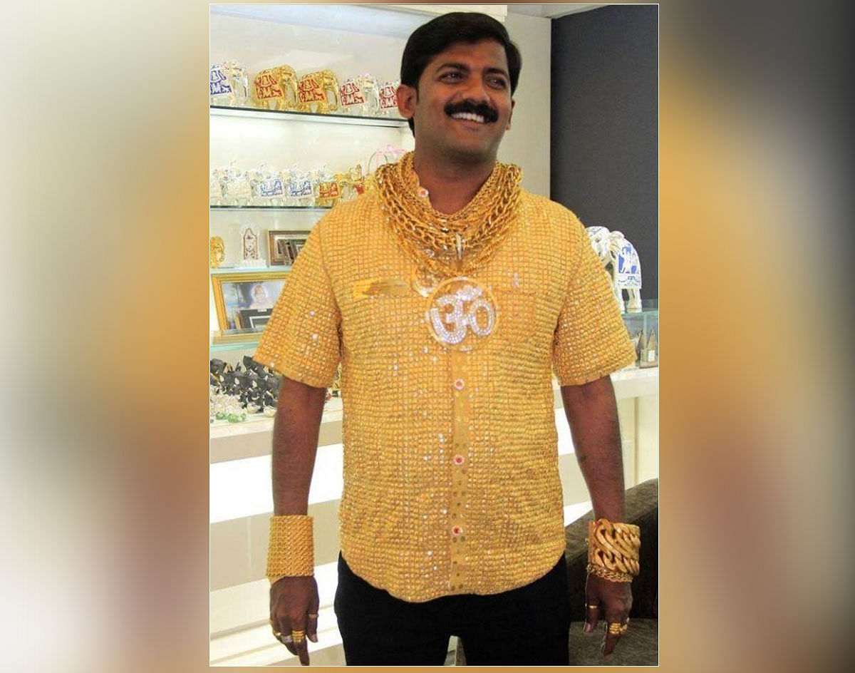 Dattatrey D. Phuge in world’s most expensive ‘gold shirt’ | Facebook