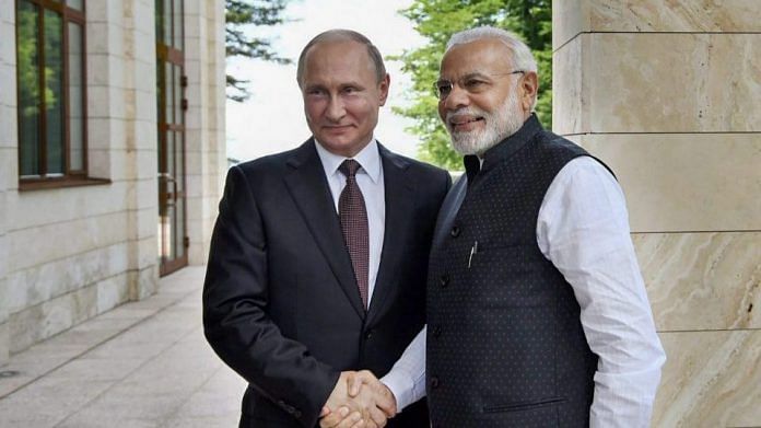 PM Narendra Modi with Russian President Vladimir Putin