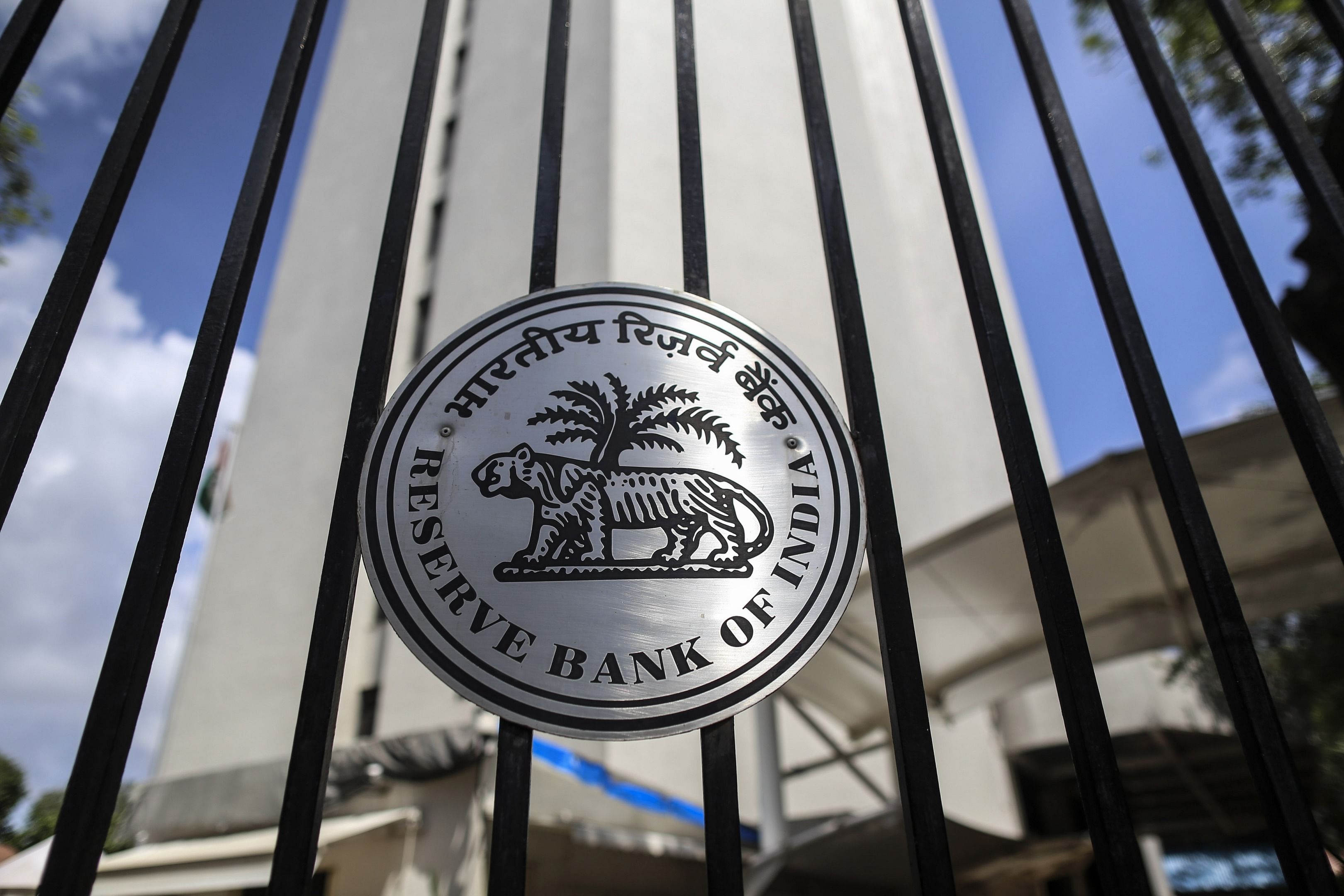 RBI Directs Bajaj Finance to Stop Sanction, Disbursal of Loans