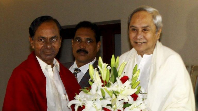 Naveen Patnaik, Mamata Banerjee shake hands with KCR only to push their own 2019 agendas