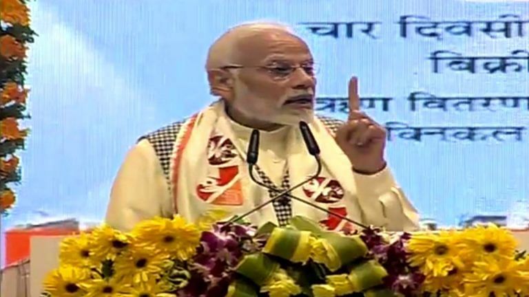 Beware of Congress’ lollipops, says PM Narendra Modi