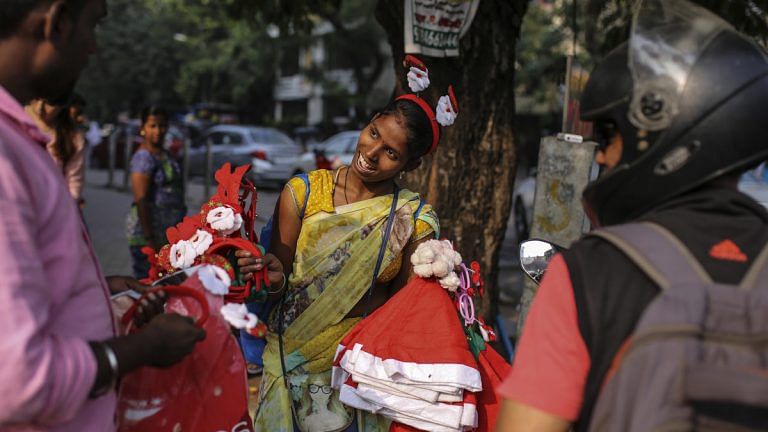 Modi govt will count hawkers in job data but must improve their Ease of Doing Business too