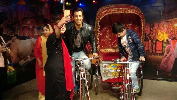 A visitor clicking selfie with the wax statue of Salman Khan | By special arrangement