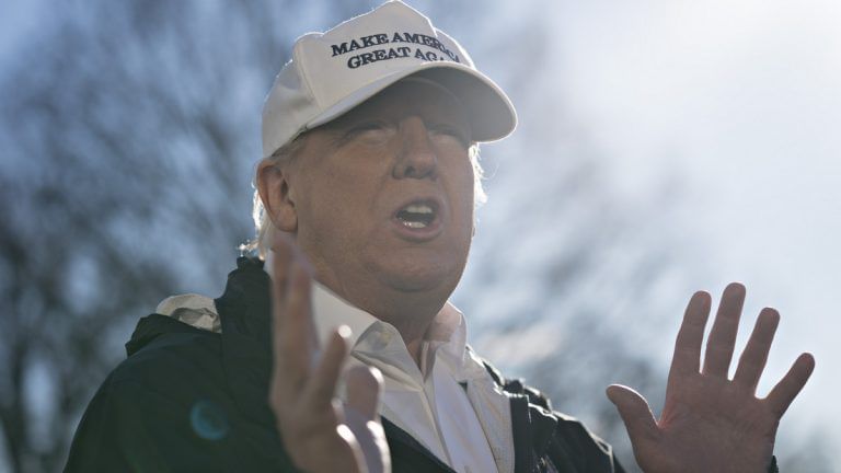 White House prepares for border wall as Donald Trump threatens national emergency