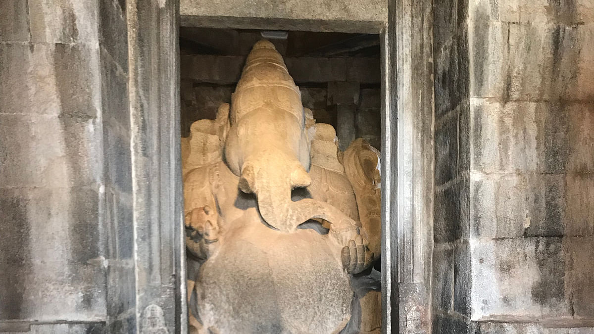 The Ganesha idol at a temple in Hampi