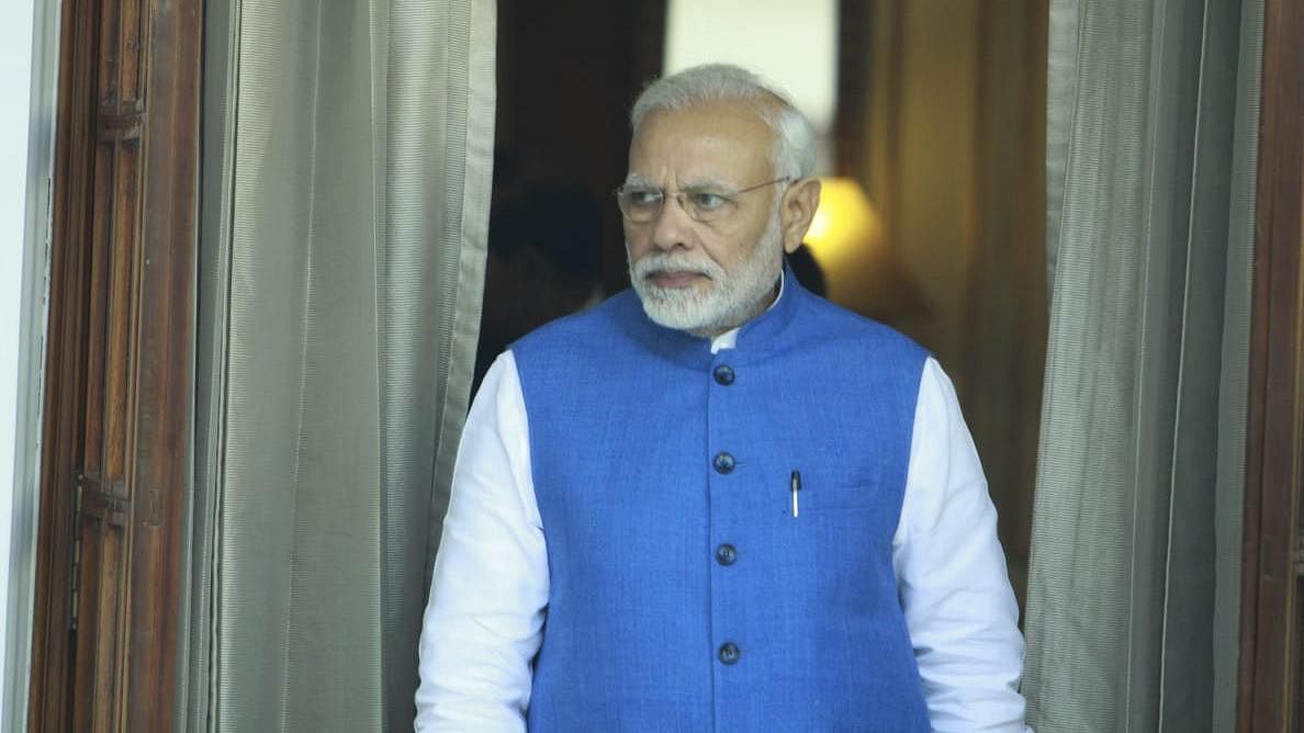 PM Modi's style statement | PM Modi Clothes: From a plain white Kurta  Pajama to classy business suits, PM Modi dons everything with style | India  News