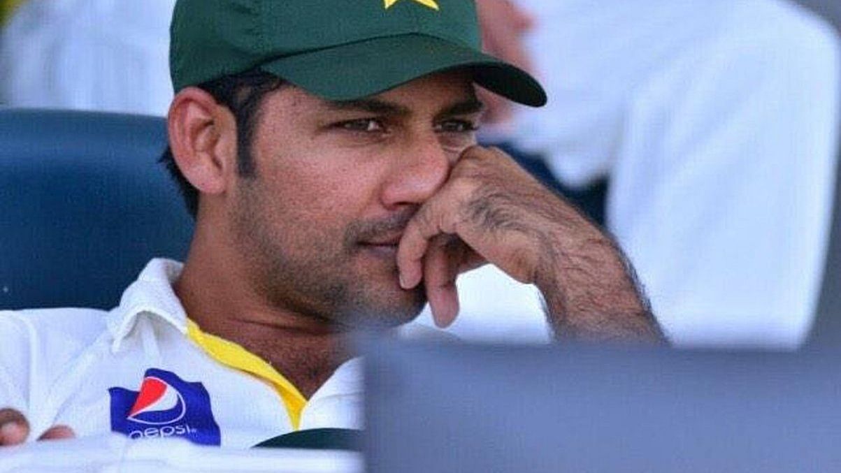 Pakistanis console dropped Sarfaraz Ahmed – 'can finally play now', 'focus  on Twitter beefs'