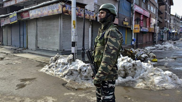 Pulwama attack: Ravish Kumar wants restraint, Aaj Tak wants badla, others bay for blood