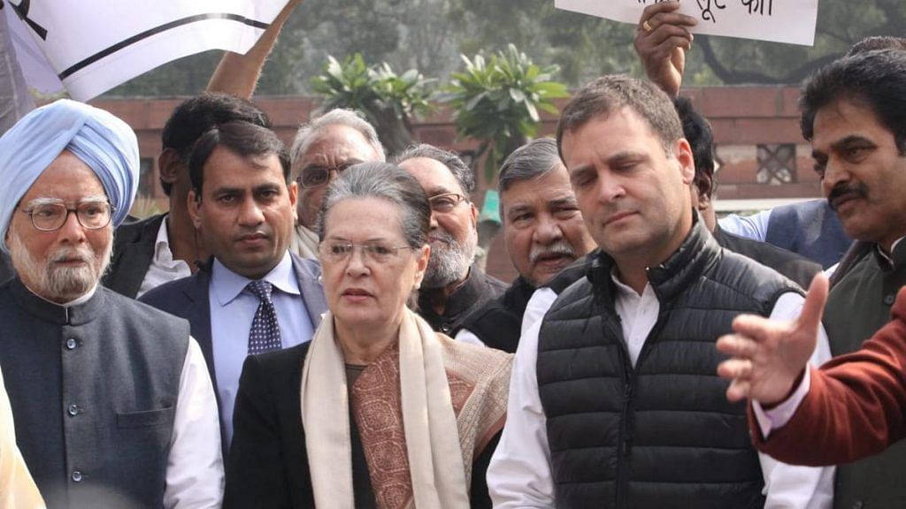 Rahul Gandhi and senior Congress leaders protest outside the parliament | Paveen Jain/ThePrint