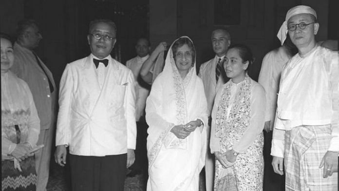 Rajakumari Amrit Kaur at the Government House in 1949 with Burmese Ambassadors | Commons