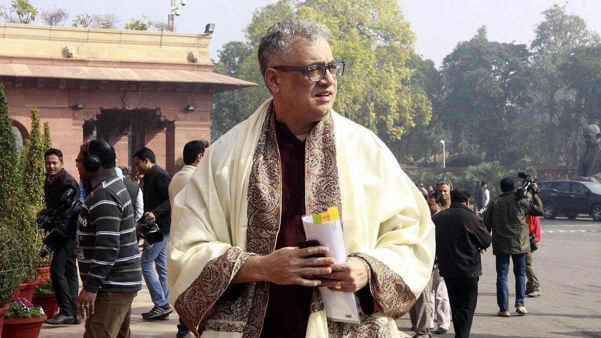 Pathaan Now Part Of Parliament Speech. TMC's Derek O'Brien Says SRK ...