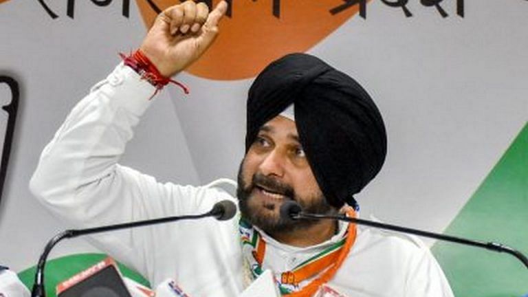 Navjot Singh Sidhu booked for violating model code of conduct in Bihar