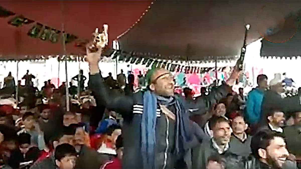 Video of PDP workers waving toy guns at rally puts focus on Kashmir's ...